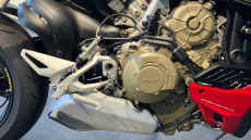 Ducati Streetfighter V4 S (20MY)